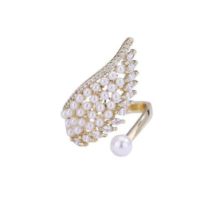 Wing pearl ring