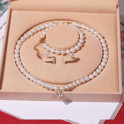 Natural deep-sea bead pearl necklace women's wind three-piece set collarbone chain Mother's Day gift