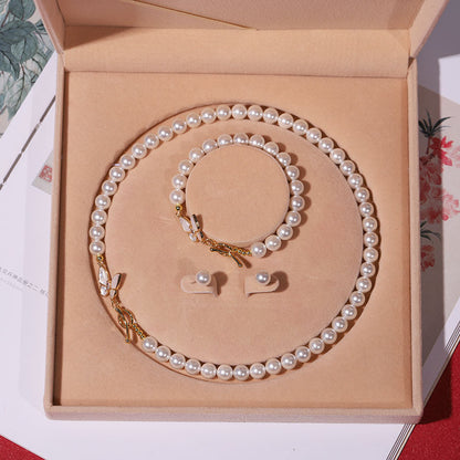 Natural deep-sea bead pearl necklace women's wind three-piece set collarbone chain Mother's Day gift