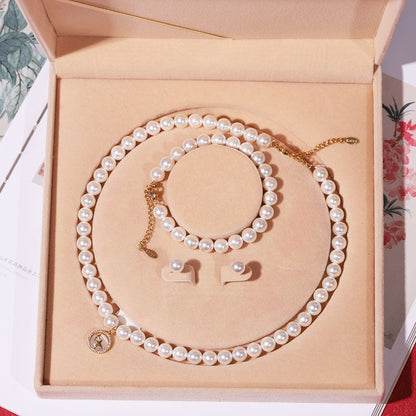 Natural deep-sea bead pearl necklace women's wind three-piece set collarbone chain Mother's Day gift